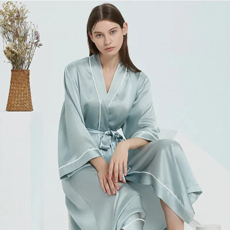 Silk Robes – Lightweight, Luxury Feel for Every Night