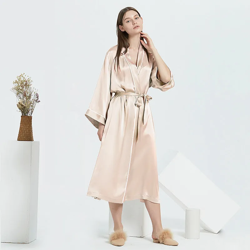 Silk Robes – Lightweight, Luxury Feel for Every Night